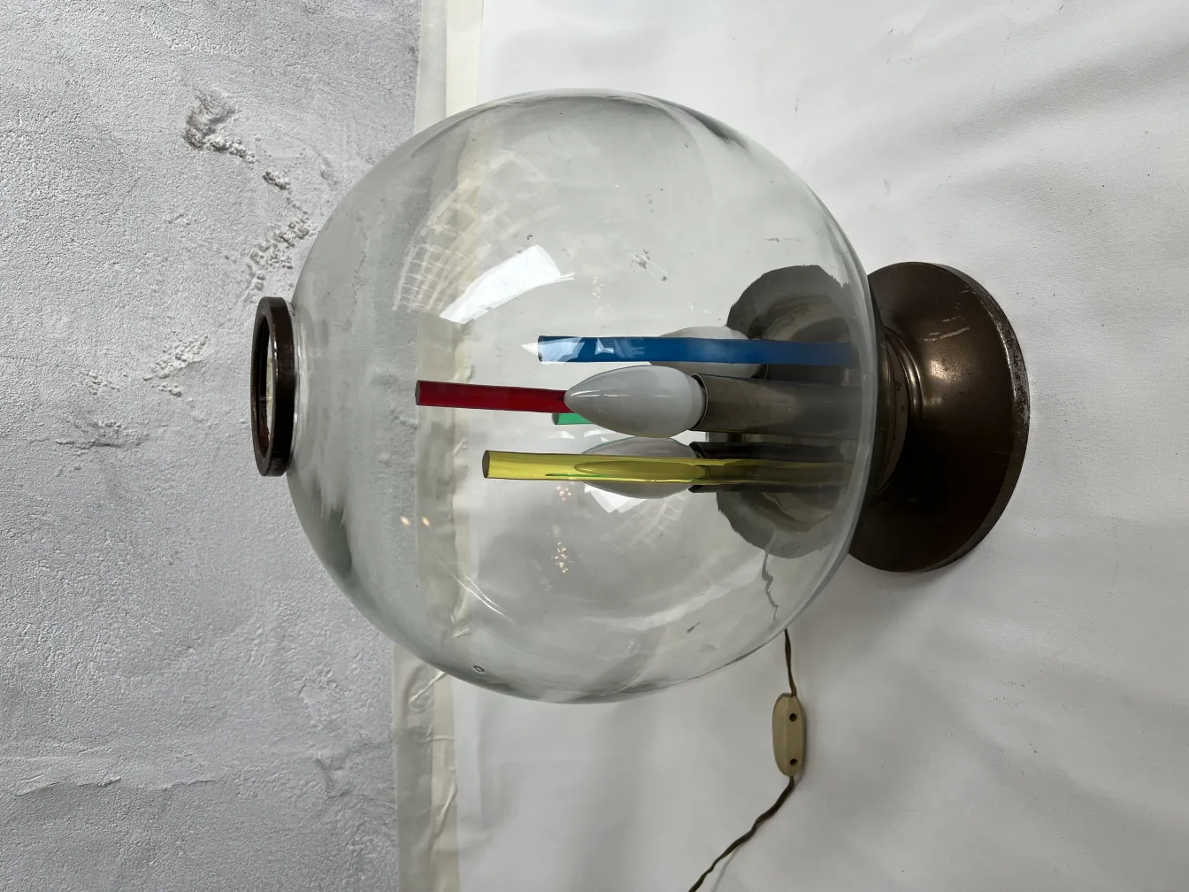 구식-테이블-램프-기본에-컬러-디자인