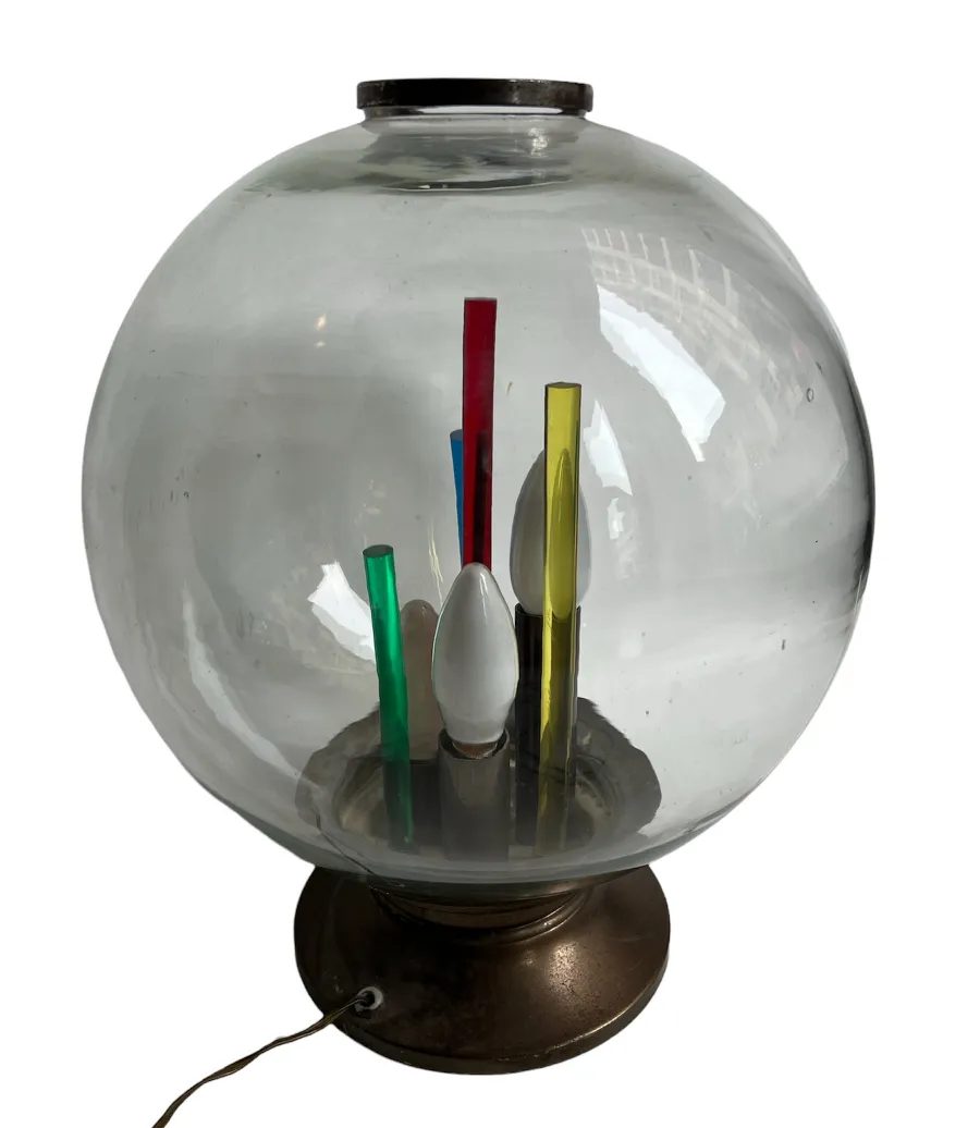 antique table lamp with vibrant color design