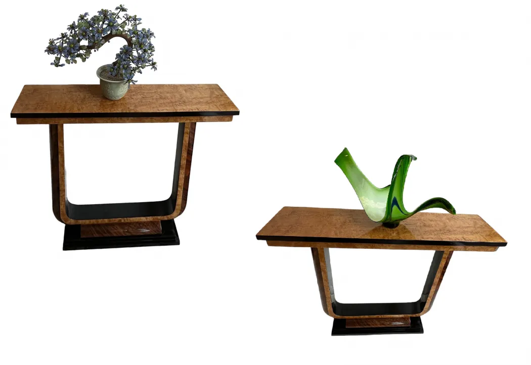 antique console table with floral decoration