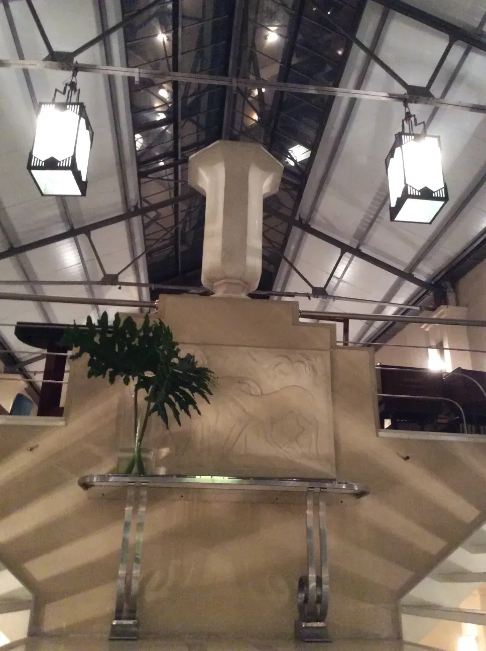 Decorative antique console Montagnac Pierre