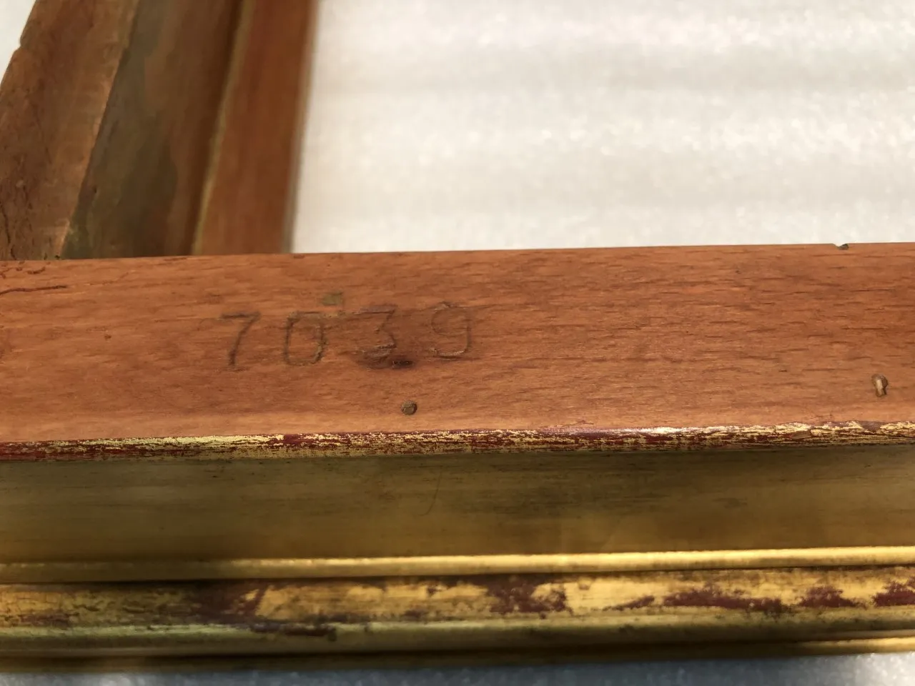 पुरानी कंसोल टेबल विवरण के साथ Rateau Armand