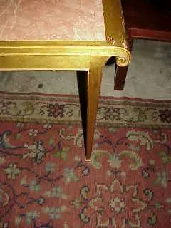 古代金色コンソールテーブルレトーアーマンド、細い脚