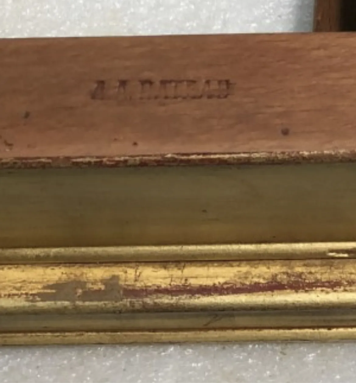 アンティークコンソール rateau-armand の金色の詳細