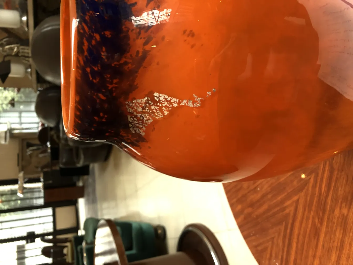 Signiertes Glas mit einzigartigen Details, muller freres. Antike.