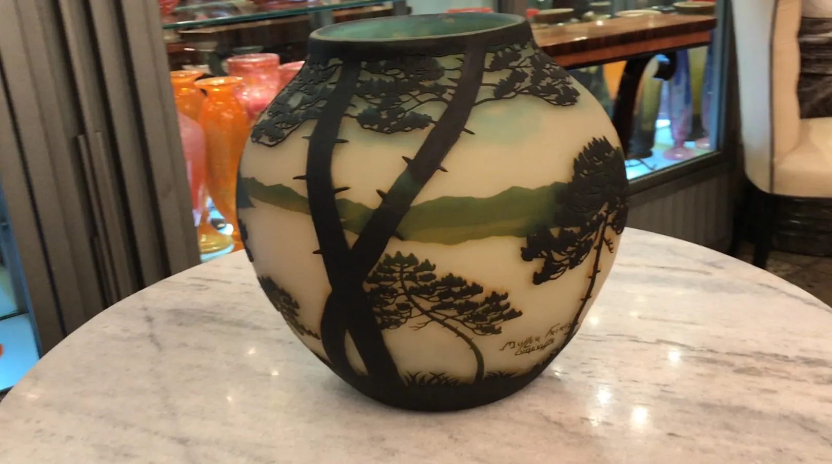 美丽的古董玻璃，上面有风景和muller fres签名