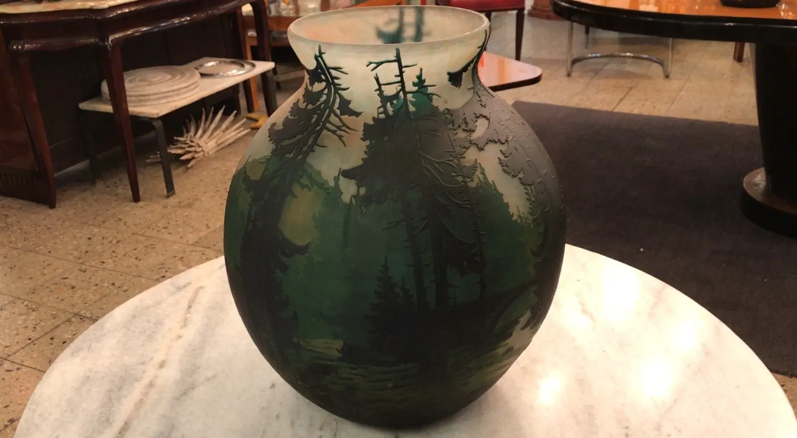 Signed glass Muller Fres with antique landscape design.