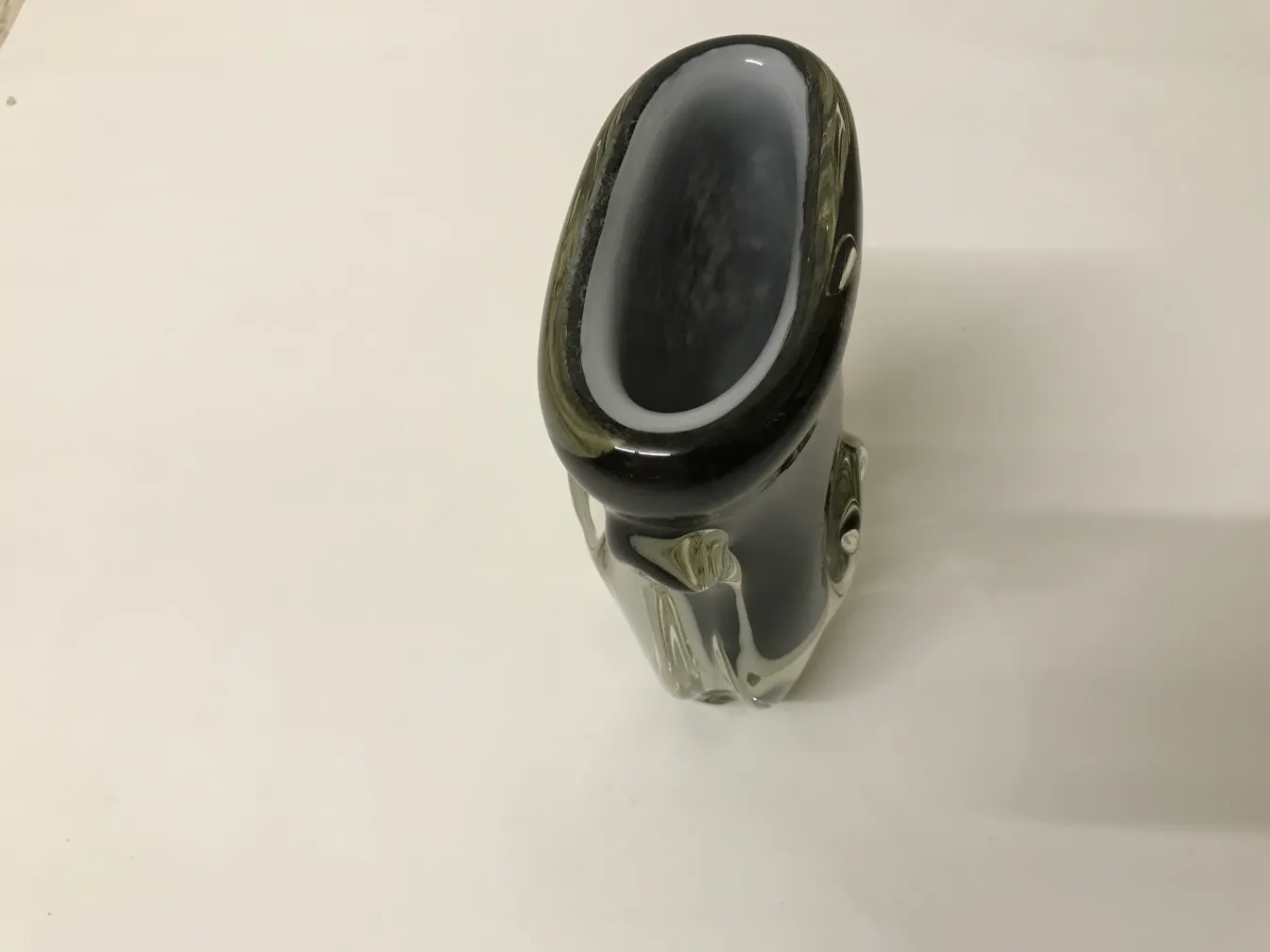 antike murano-vase, dekoriert, elegante formen, vintage-atmosphäre