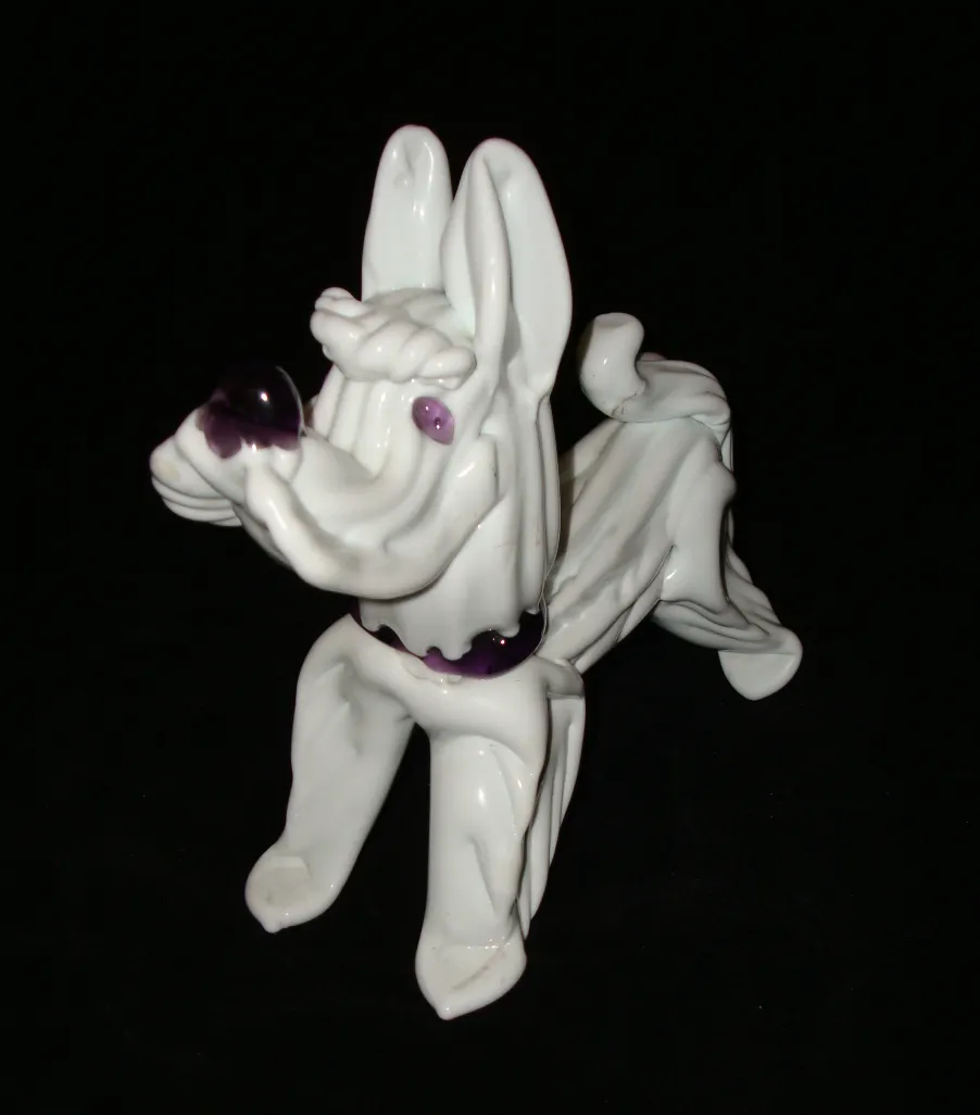 Escultura antiga de cachorro de Murano com detalhes claros