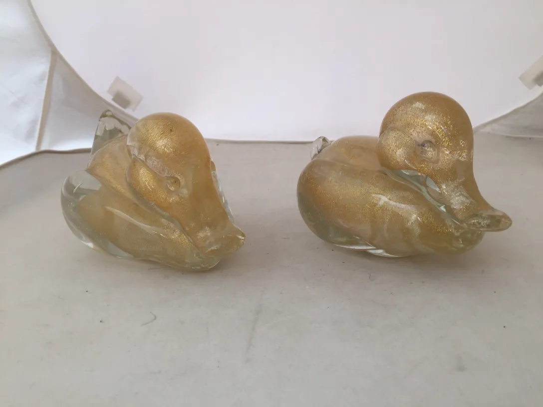 escultura de murano antigua en forma de pato dorado
