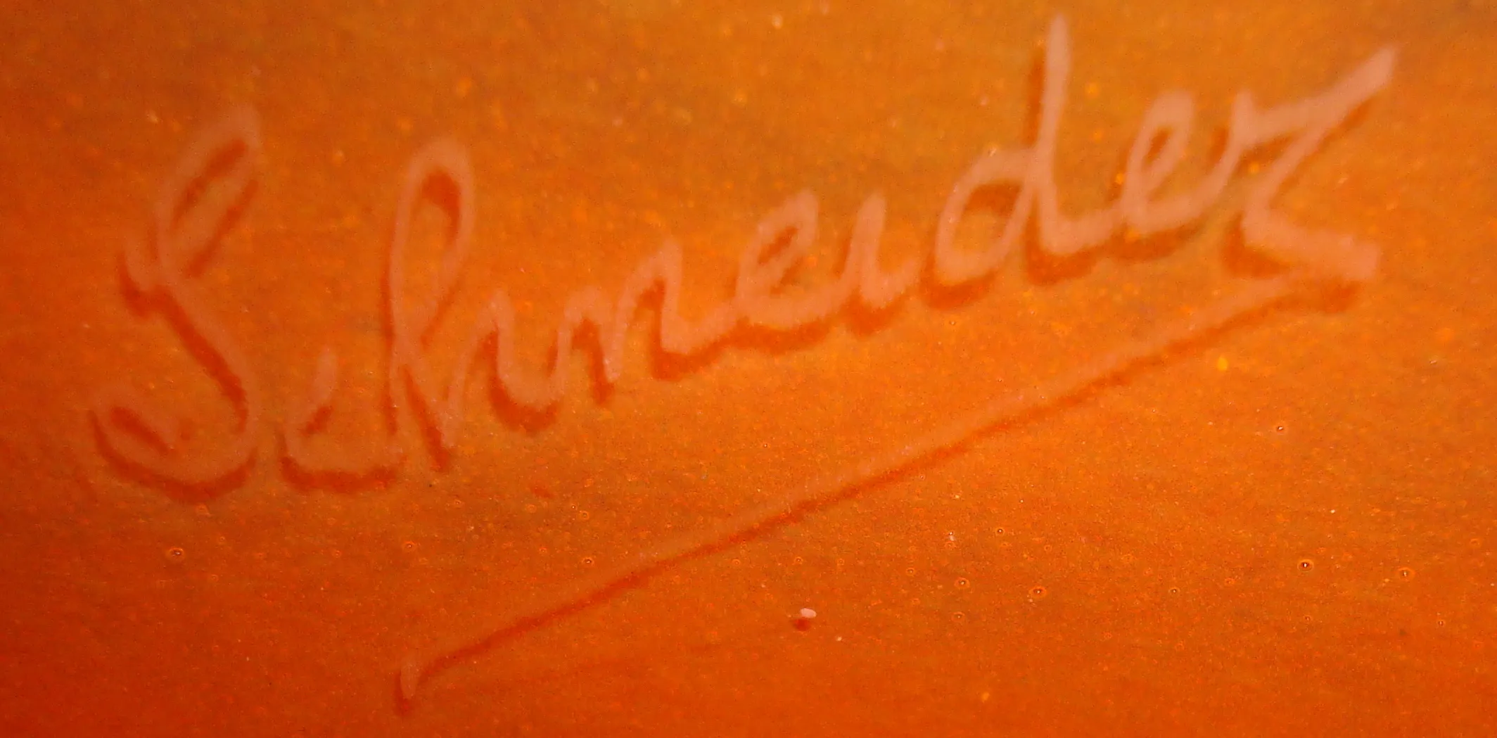 vidrio firmado con la inscripción Schneider, antiquedad francesa