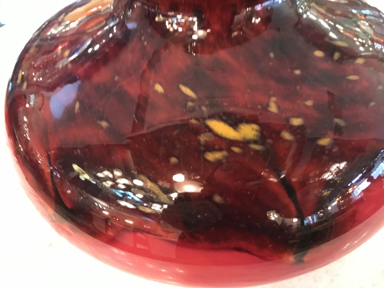 古董玻璃花瓶，施耐德签名，暖色调