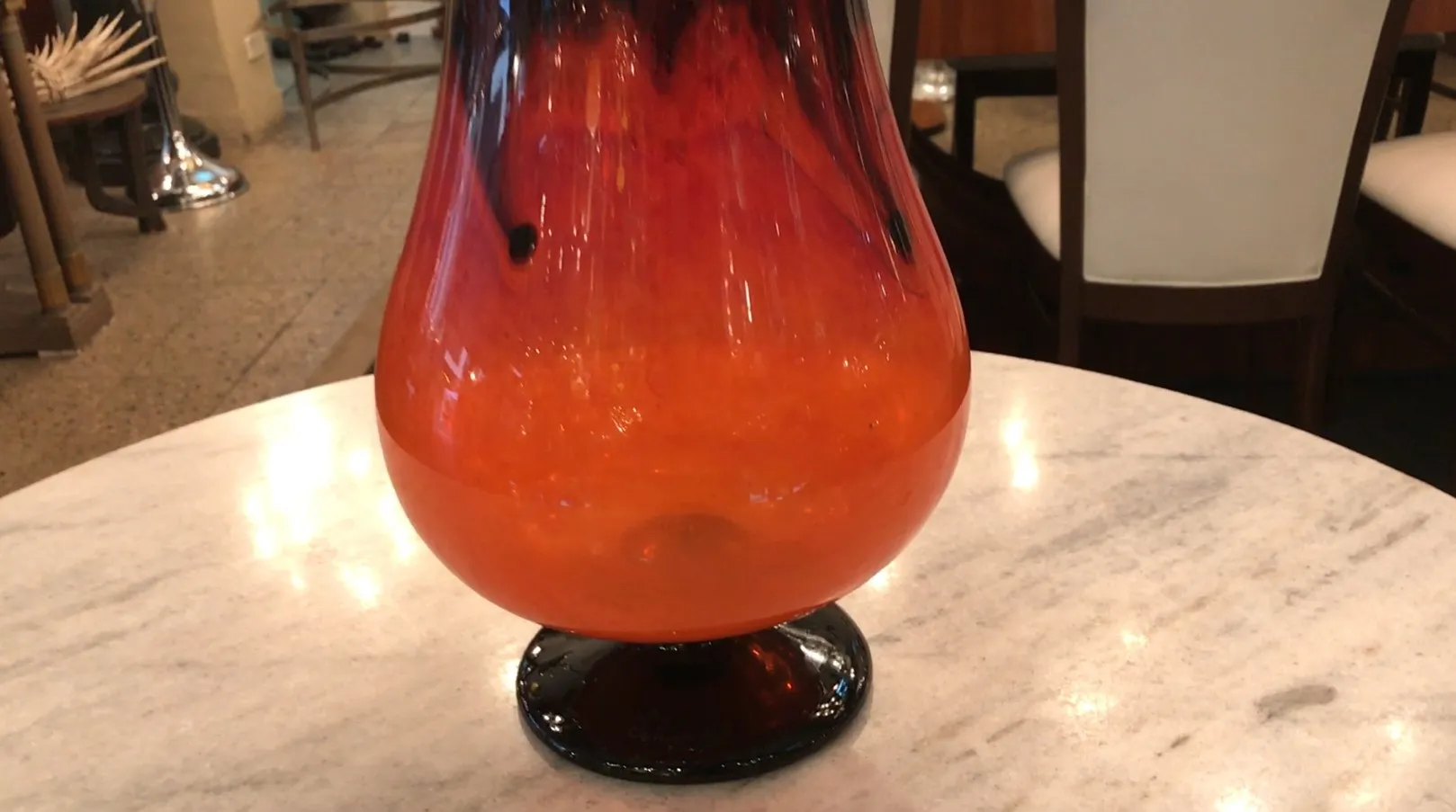 verre ancien signé par Schneider de couleur ambre