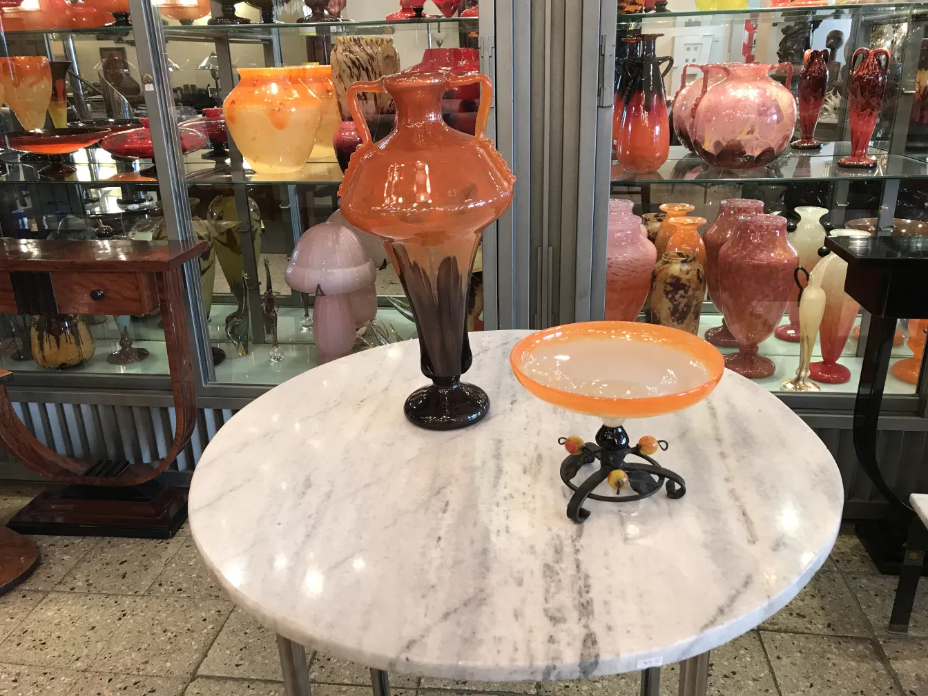 vetro firmato in ambra e trasparente, decorativo