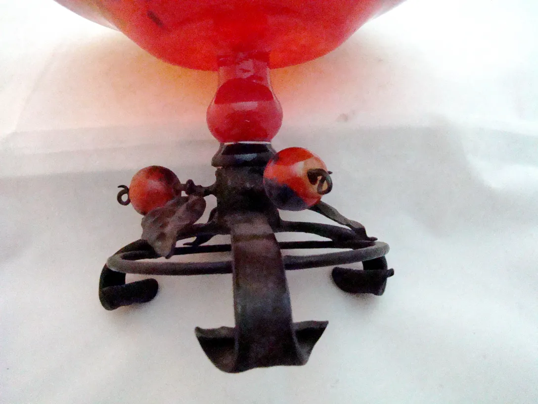 vidrio firmado antiquísimo de Schneider con soporte decorativo