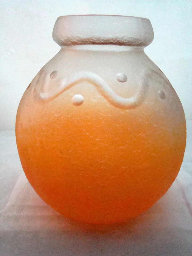 古董签名玻璃施耐德，设计色彩丰富