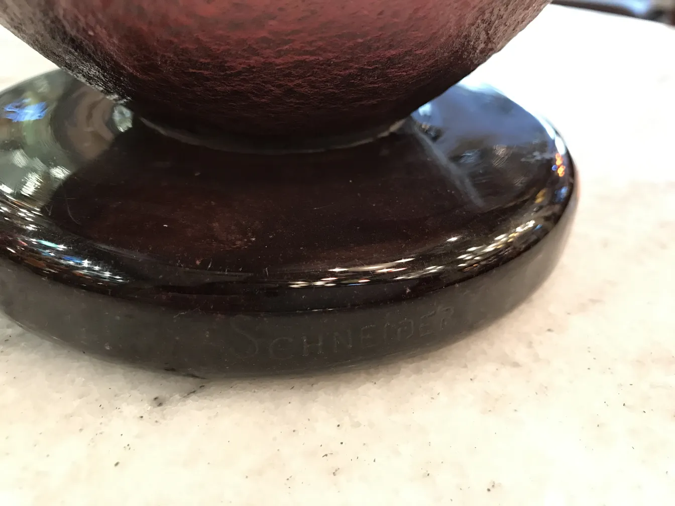 segno sulla base dell'antiquariato vetro schneider