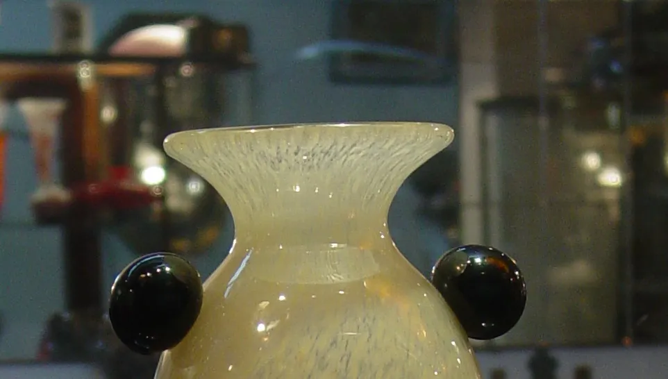 Signed glass Schneider with elegant design, unique antique