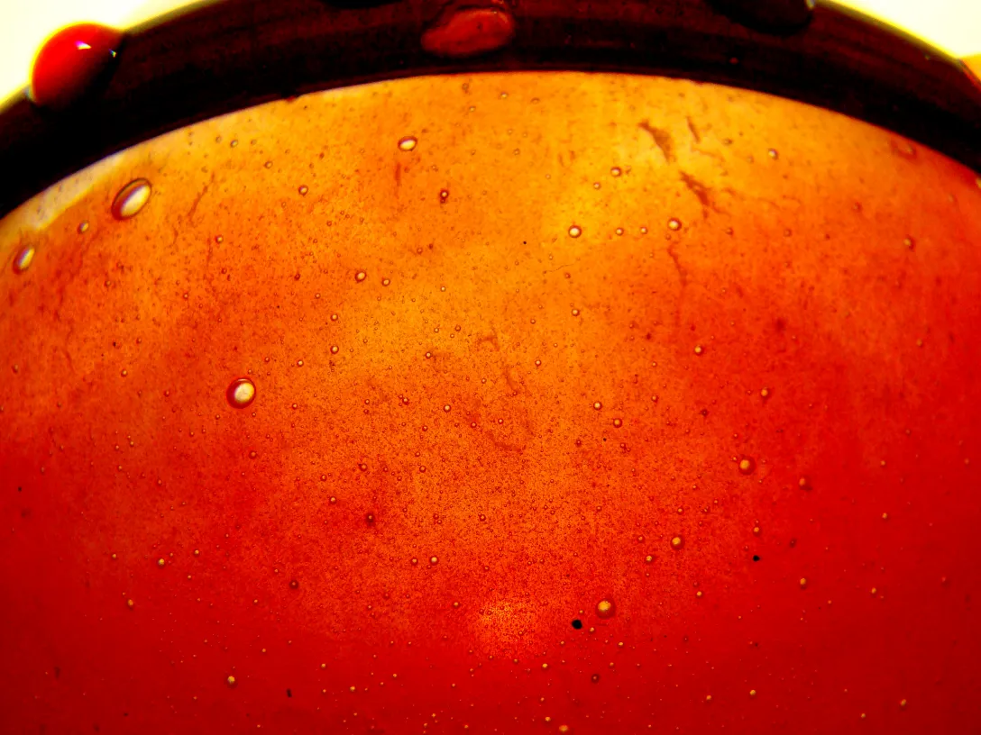 Verre signé Schneider ancien avec des bulles et textures