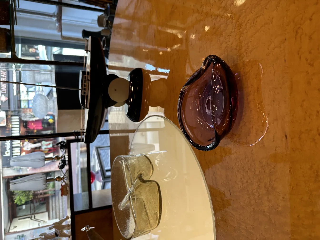 고전 무라노 유리 장식품, 보라색과 투명한 색조