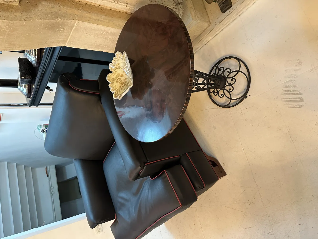 элегантное антикварное муранское стекло с уникальной формой