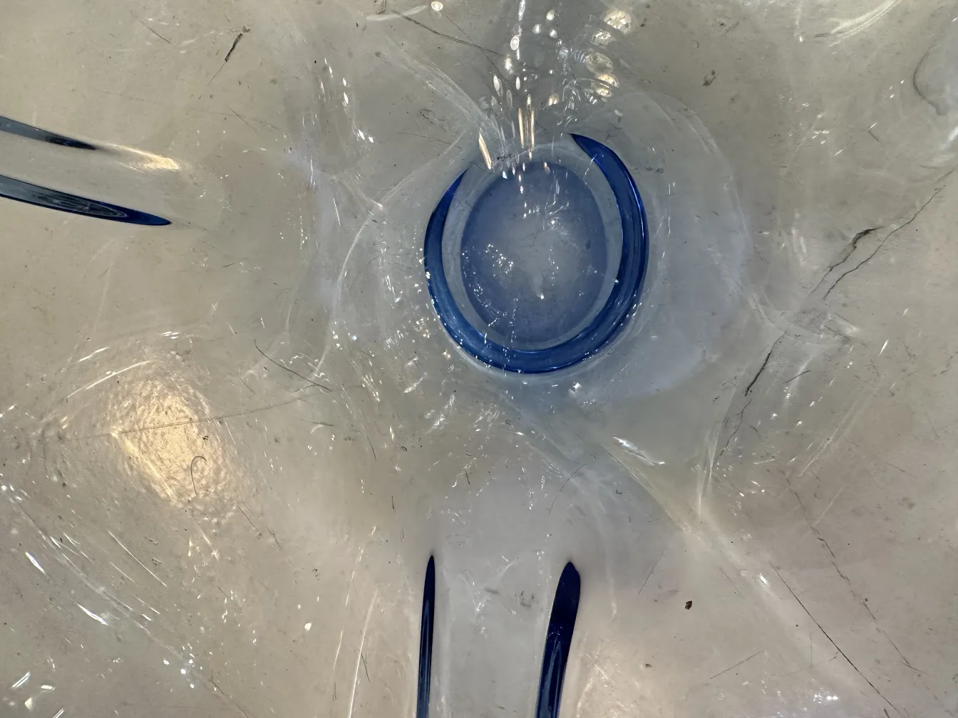 Cristal de Murano ancien avec des accents bleus et brillance