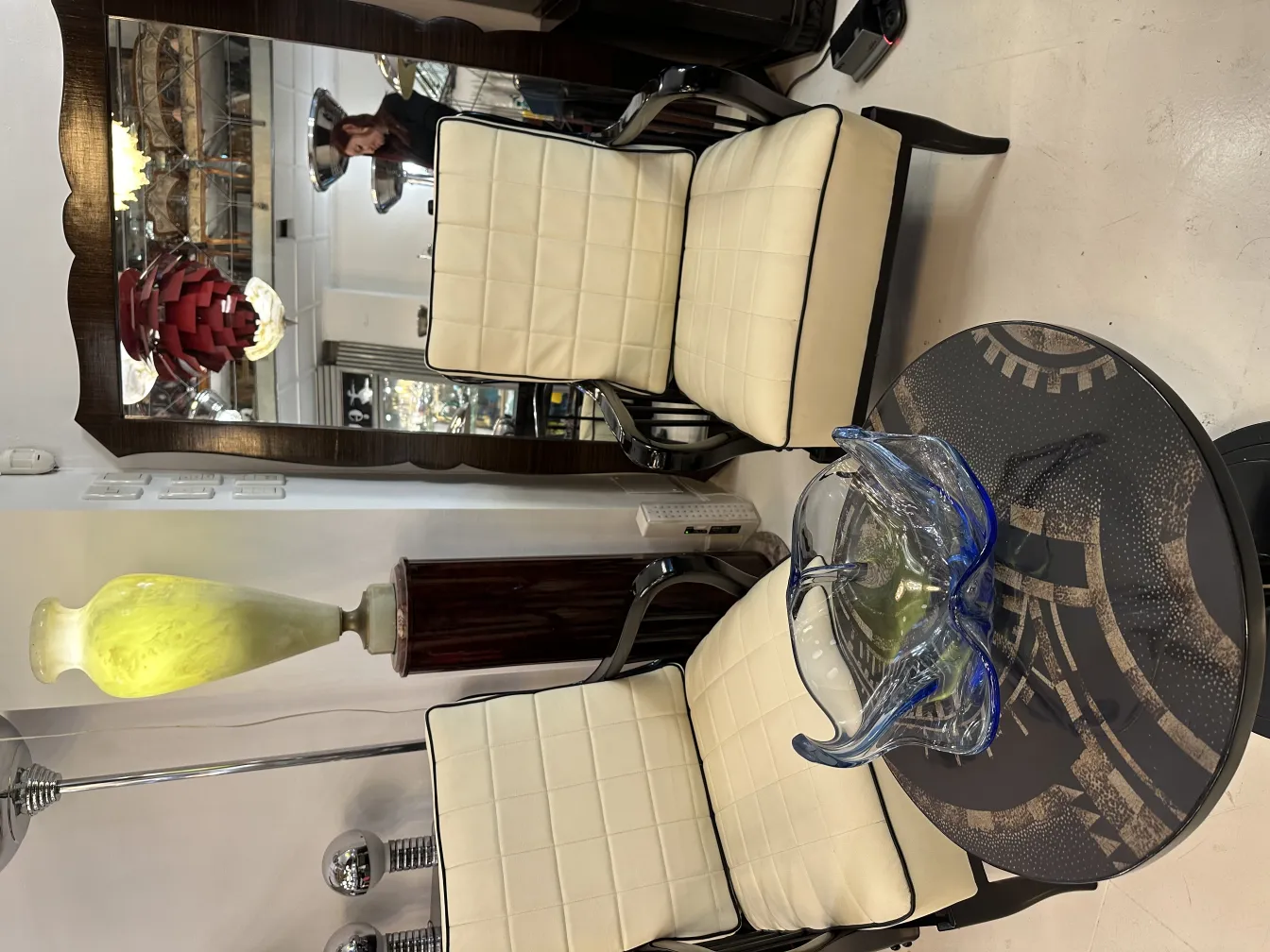 古董穆拉诺玻璃装饰品，颜色鲜艳