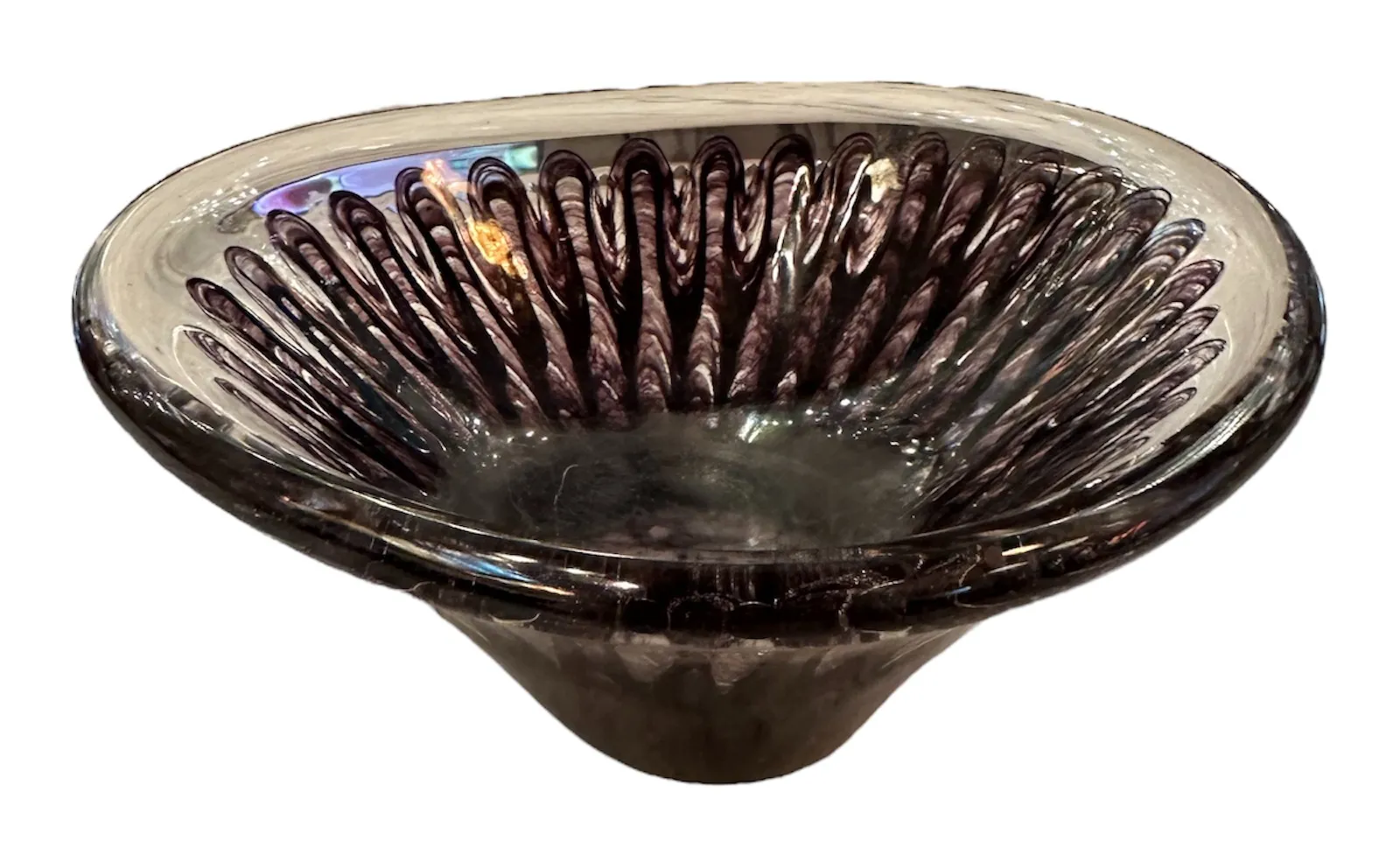bol ancien en cristal de murano avec design ondulé