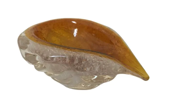 cristal de murano con forma alargada y color oro claro