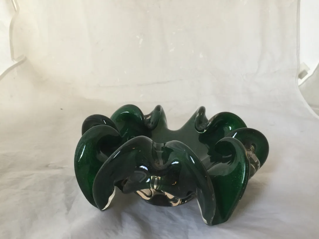 pezzo decorativo antico in vetro di Murano verde