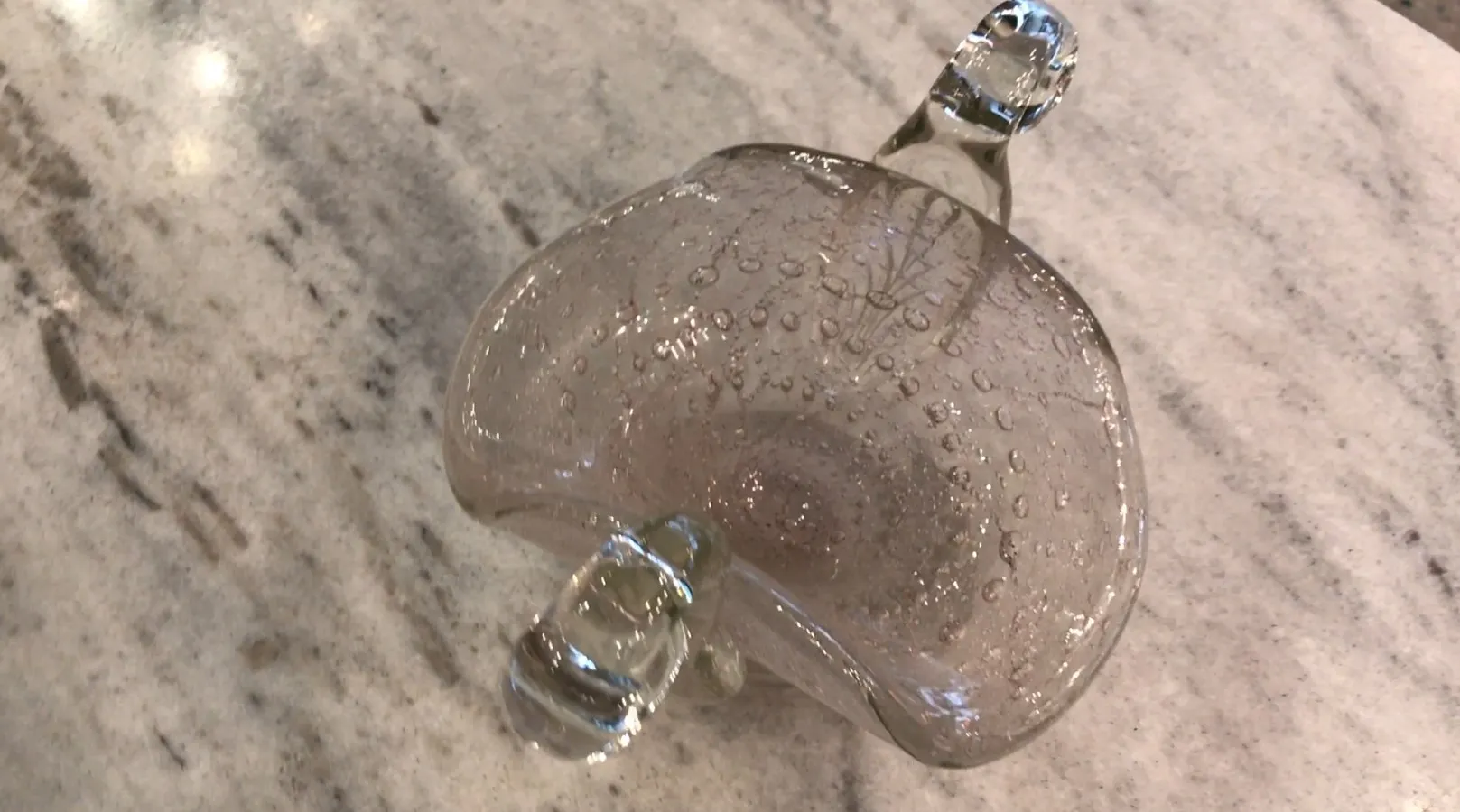 アンティークムラーノガラスに気泡の装飾