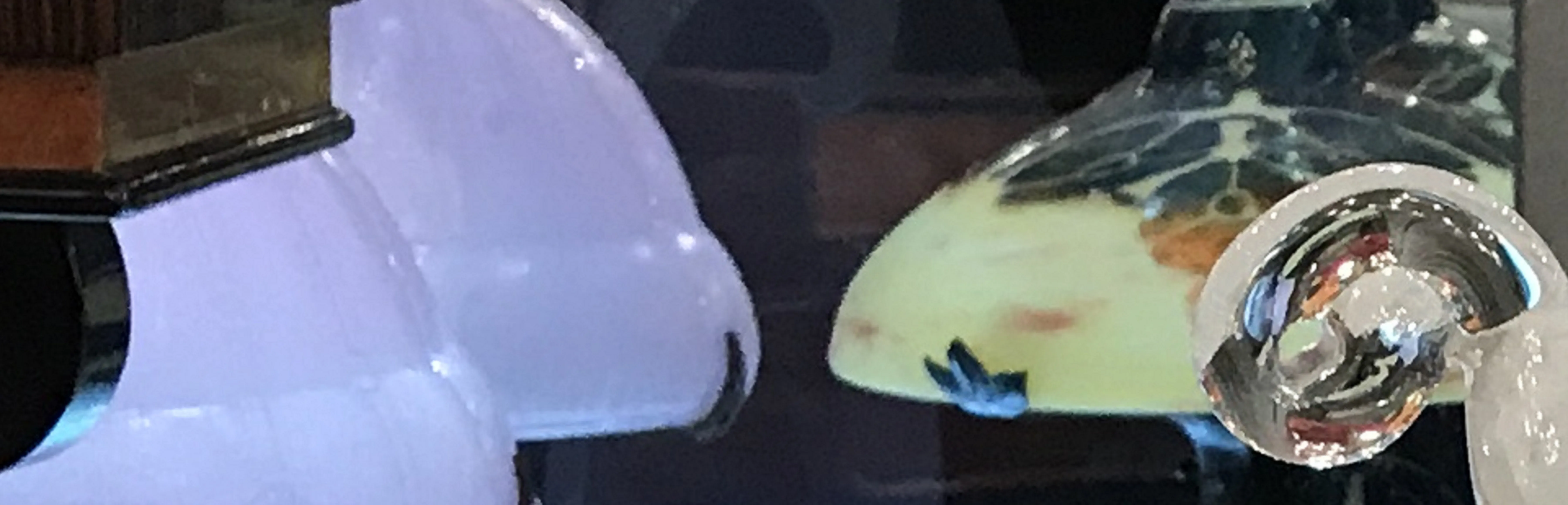 Cristal de Murano ancien décoratif aux couleurs douces et formes élégantes