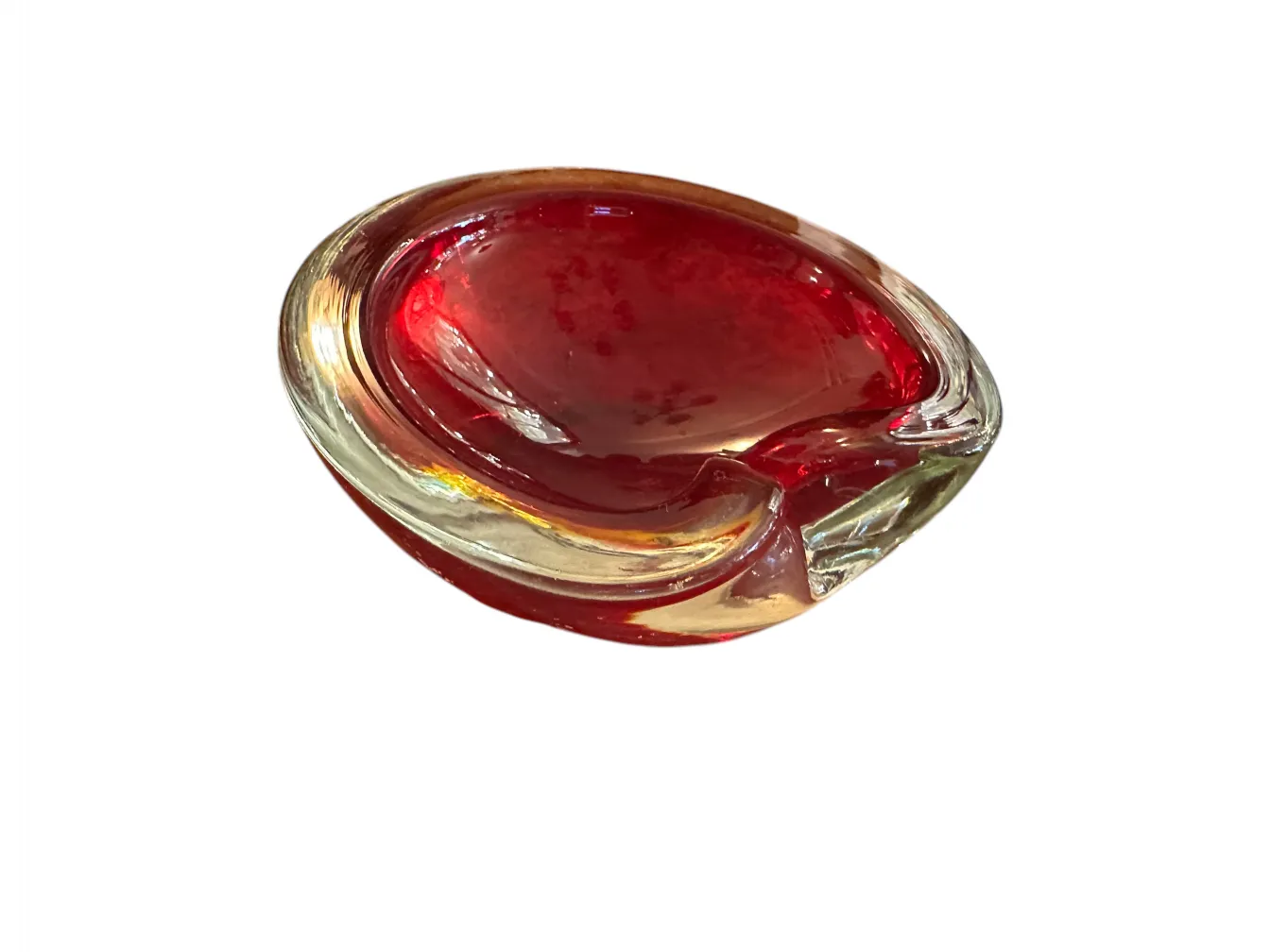 antik murano-glas aschenbecher in rot mit transparenten details