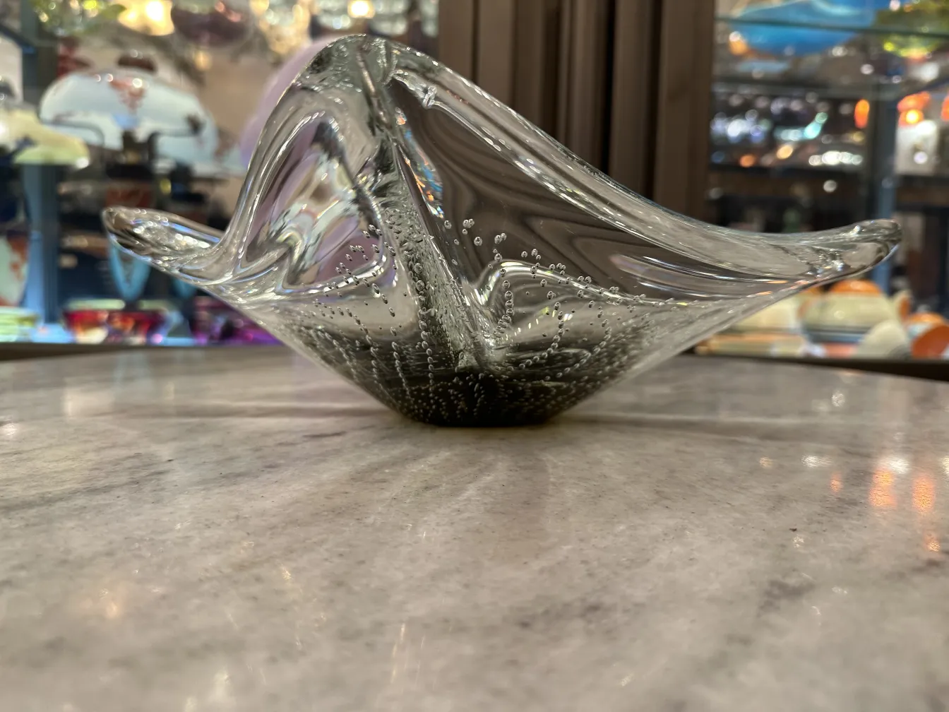 ancien cristal de murano décoratif avec des bulles