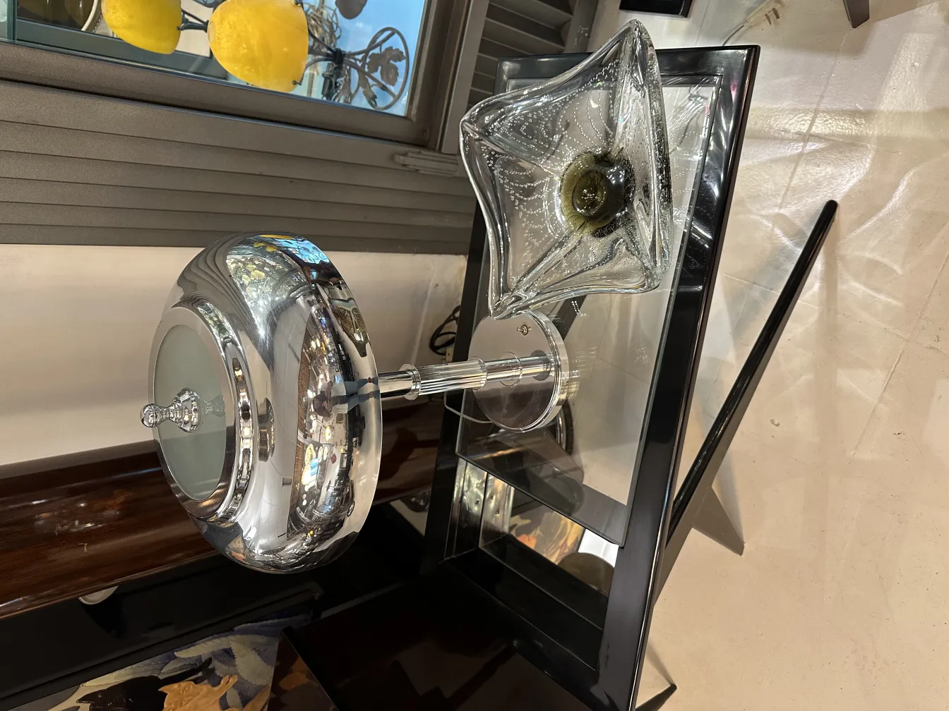 bel vaso a forma di stella in vetro di murano