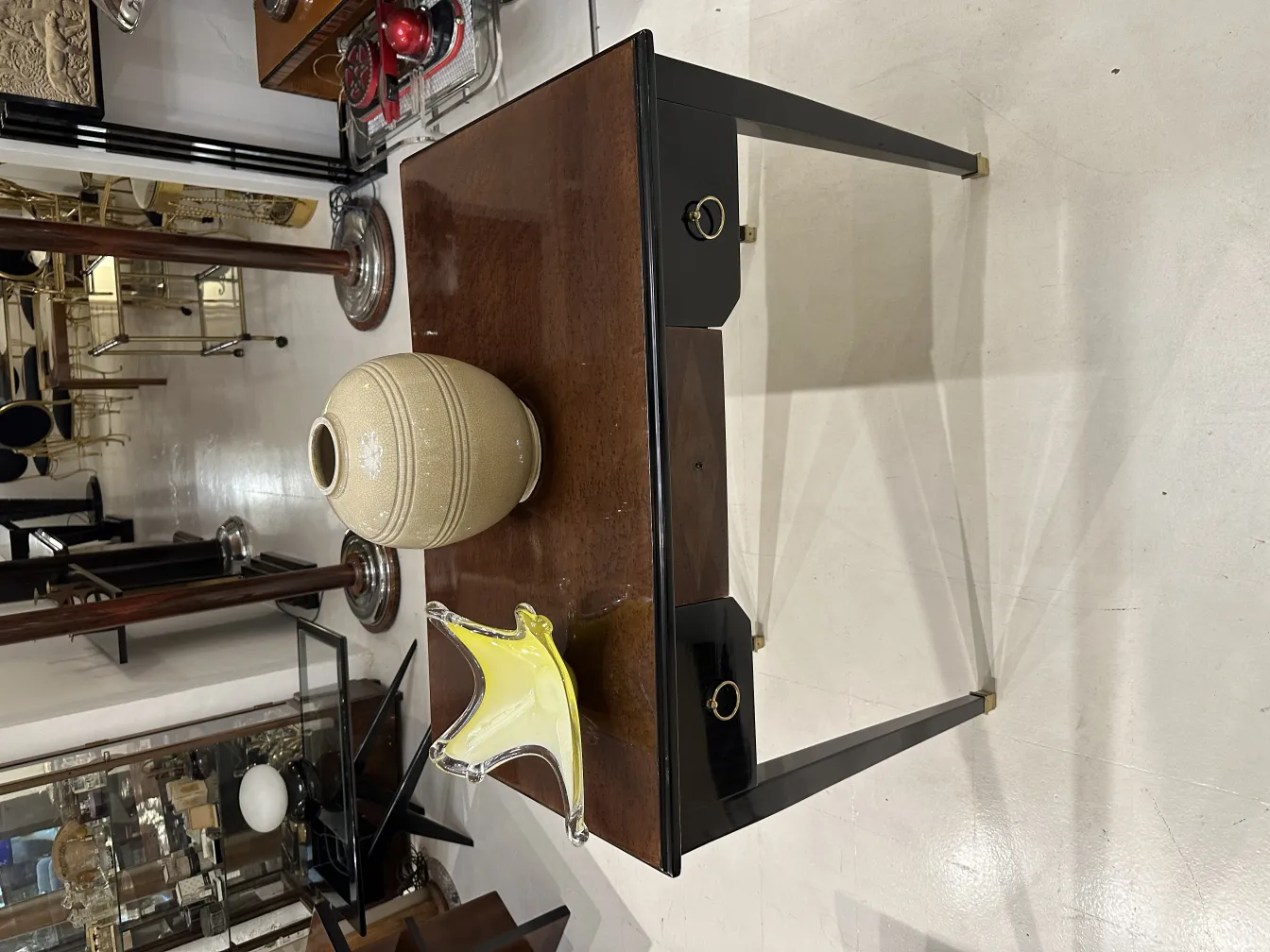 antigo cristal de murano decorativo com forma colorida