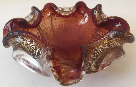 bowl antigo de cristal de murano com formas onduladas