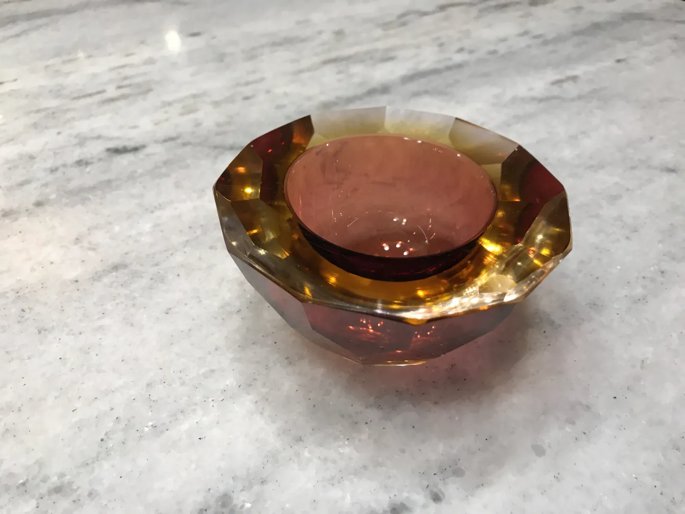 tigela antiga de cristal de murano em tons Âmbar