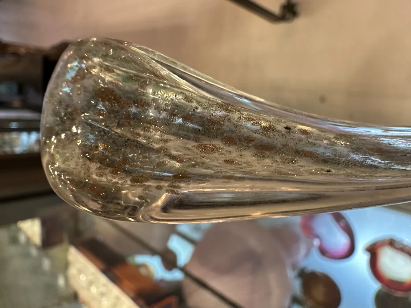 Antike Murano-Glasvase mit einzigartigem Muster.