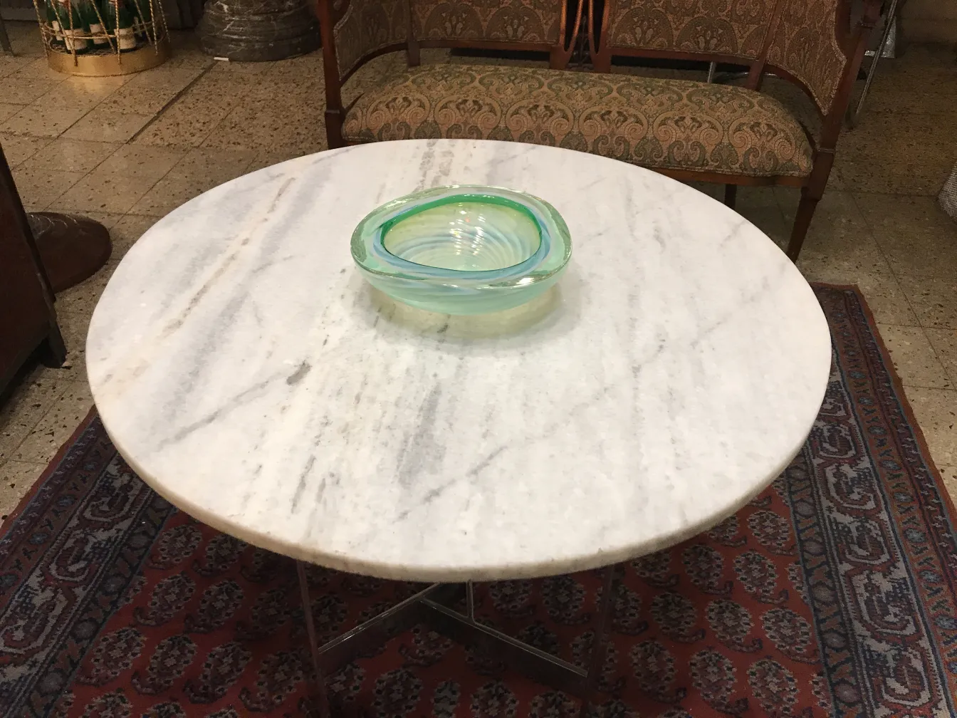 jolie pièce décorative en cristal de murano en forme de coupe avec des tons verts