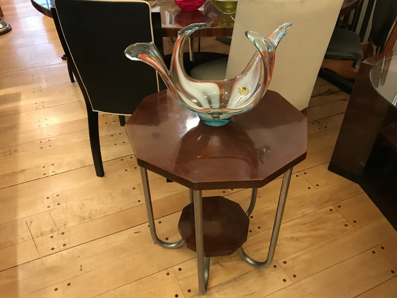 Vaso antigo de cristal de Murano em tons de azul e laranja