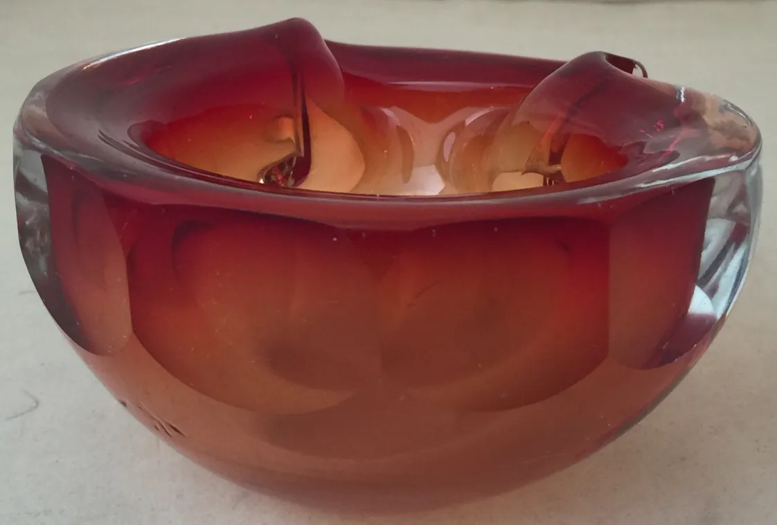 bowl de cristal de murano antiguo en tonos rojos