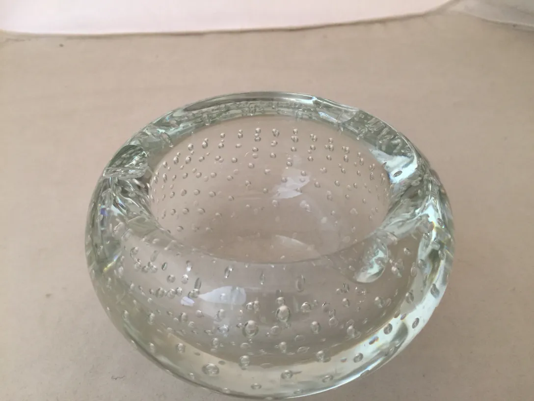 bola decorativa de cristal de murano con burbujas pequeñas