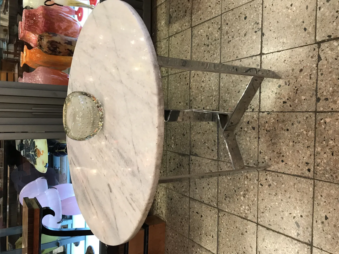 bol décoratif en cristal de murano de forme ovale avec détails clairs