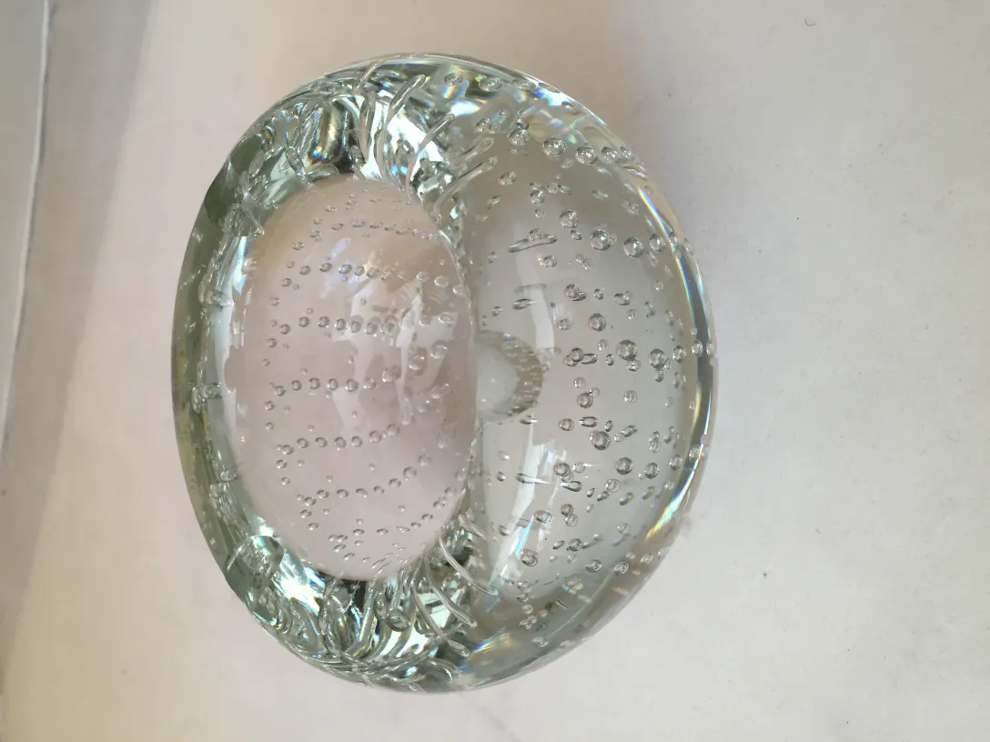 sfera in vetro di murano chiara con bolle