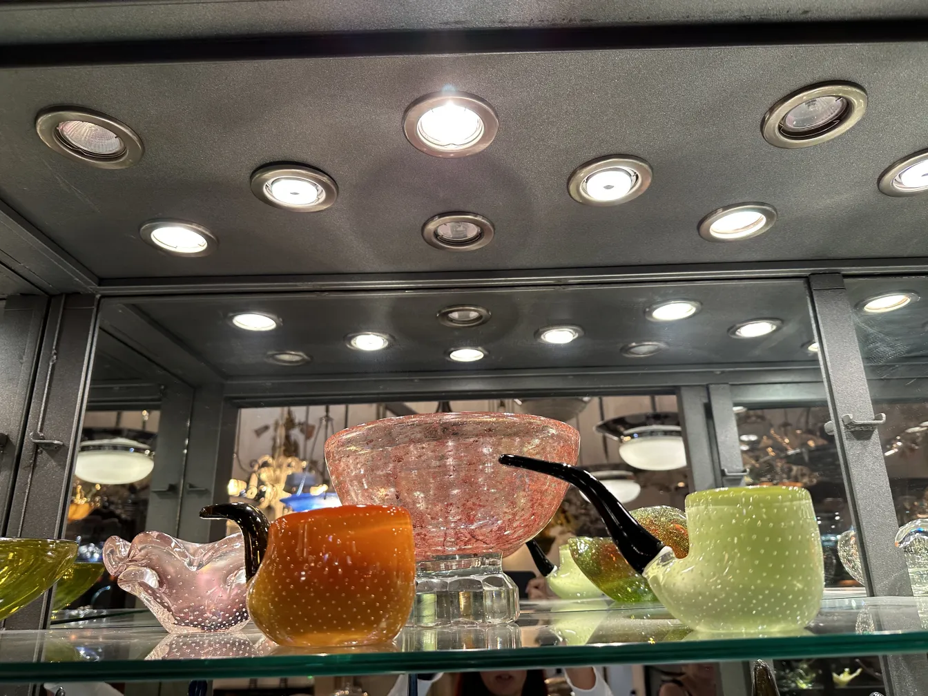 collezione antica di vetro di Murano dai colori vivaci