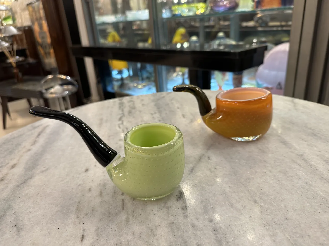 dos antiguos cristales de murano decorativos en verde y naranja