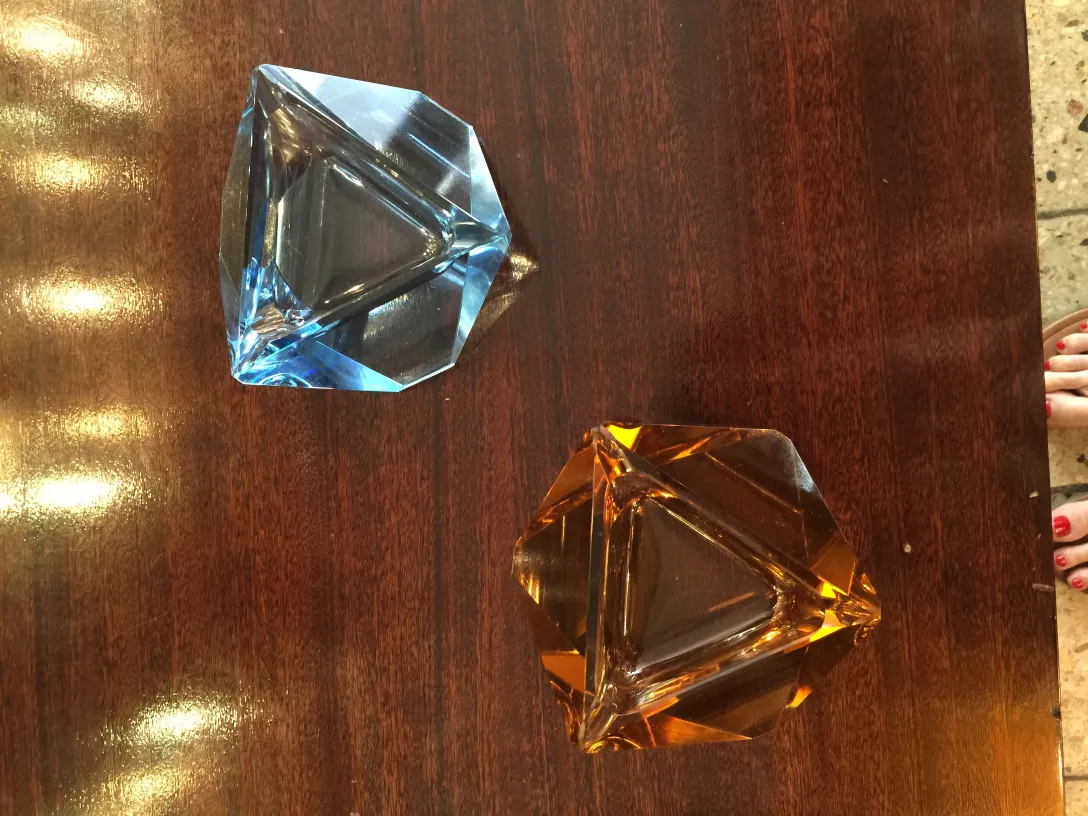 dos antiguos cristales de murano en azul y ámbar