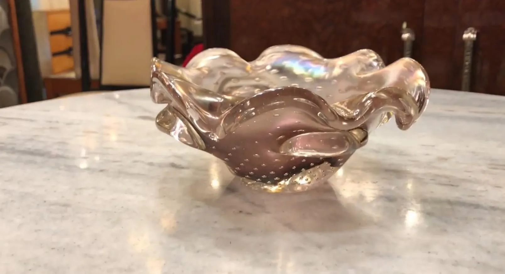 antik murano-glas schüssel mit welligen kanten