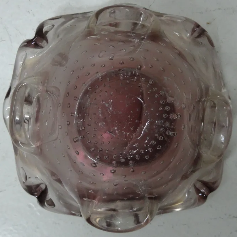 bowl antiguo de cristal de murano con burbujas y diseño elegante