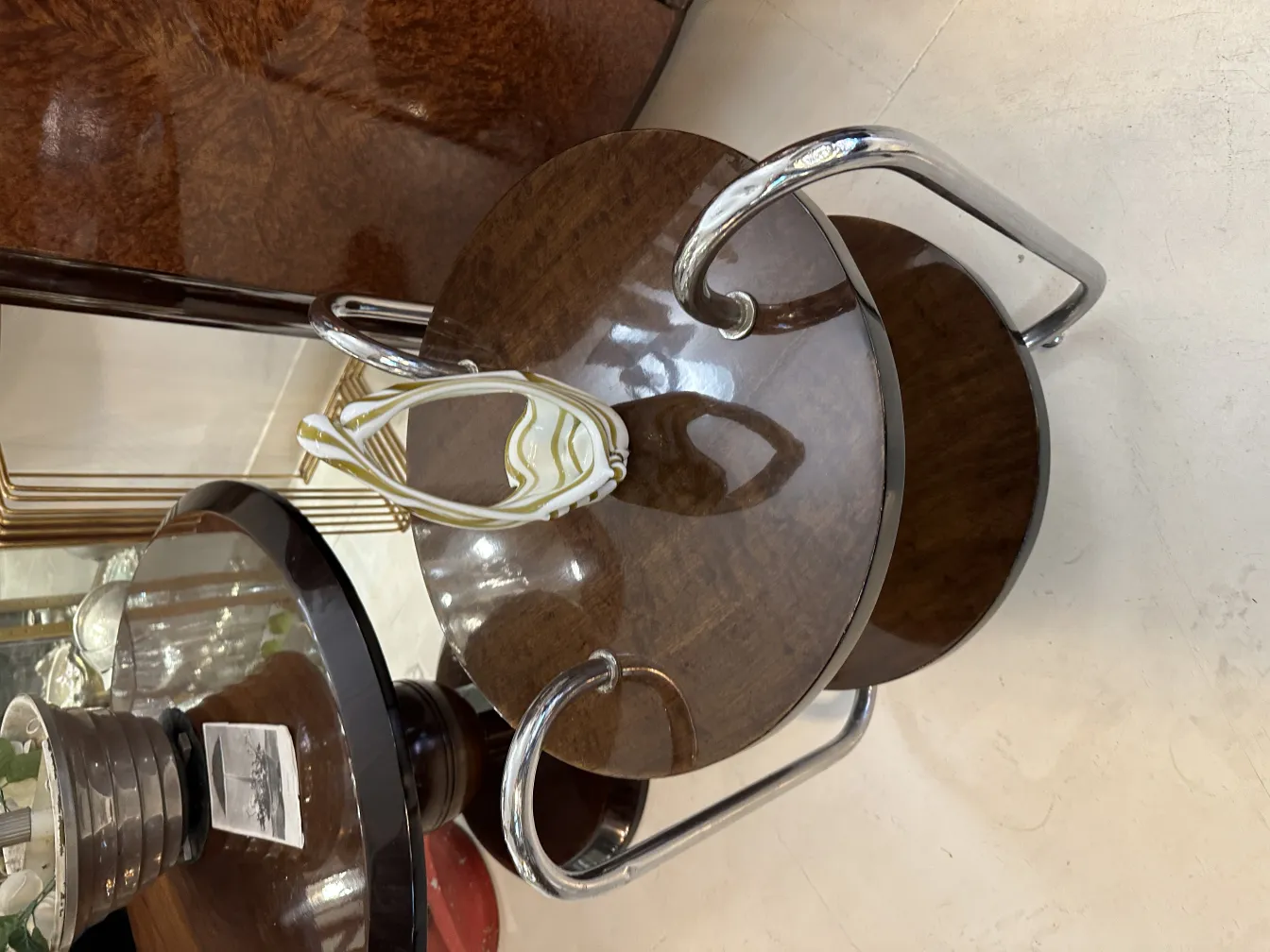 vase decorativo antico in vetro di murano con motivi colorati